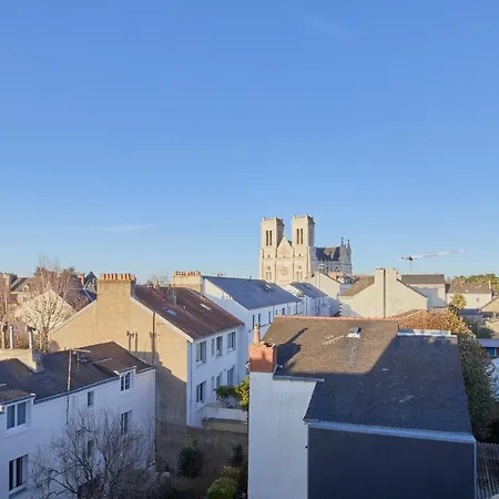 Bel Appartement, Mezzanine, Calme, 2 Coins Bureaux - Home'ponopono