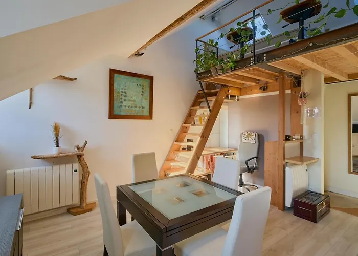 Bel Appartement, Mezzanine, Calme, 2 Coins Bureaux - Home'ponopono Lägenhet *