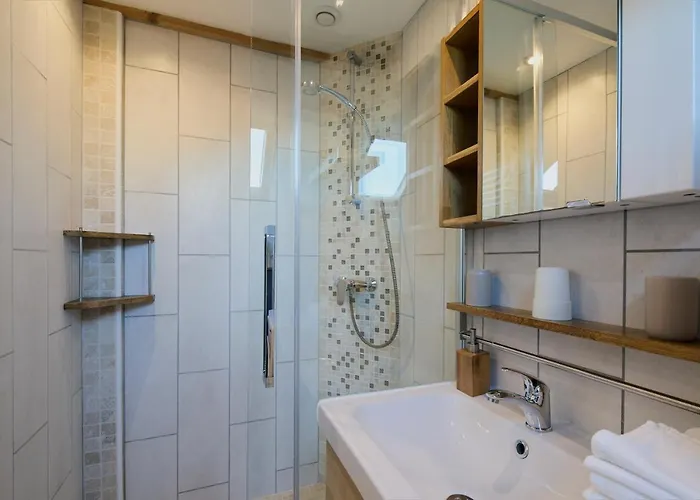 Bel Appartement, Mezzanine, Calme, 2 Coins Bureaux - Home'ponopono Lägenhet *