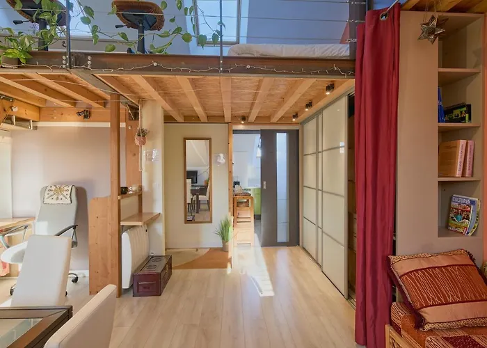 Lägenhet Bel Appartement, Mezzanine, Calme, 2 Coins Bureaux - Home'ponopono *